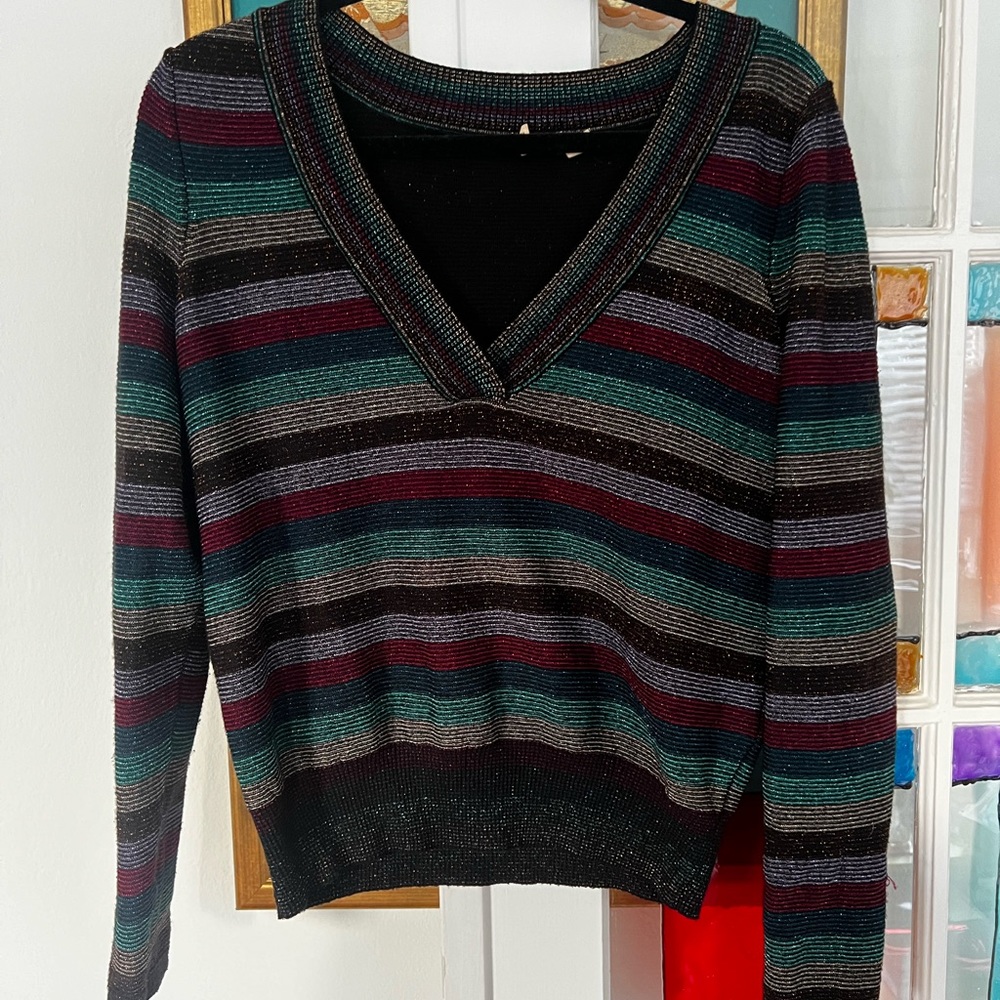 Shimmer/Sparkle Vneck Sweater - Size S